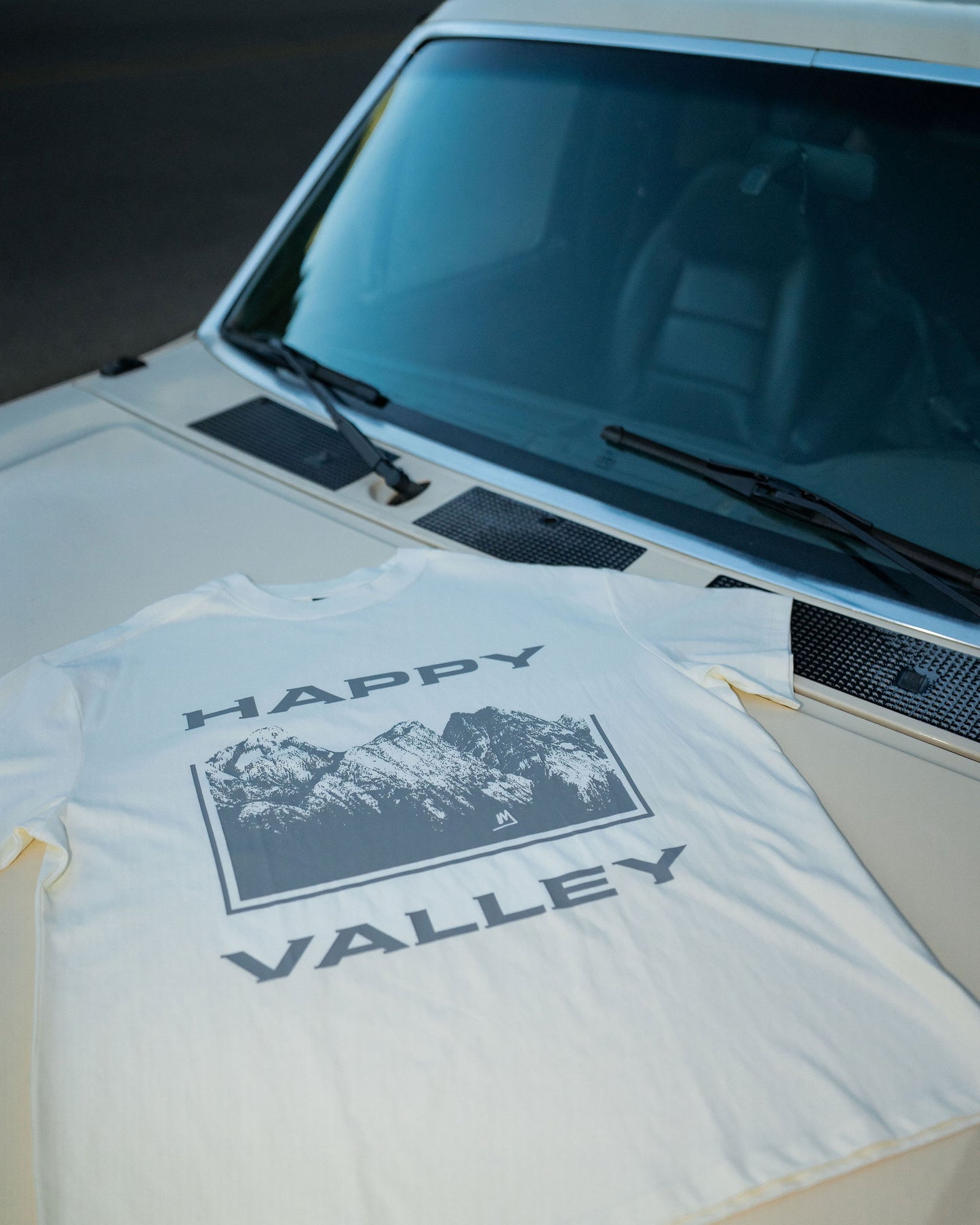Happy Valley Oversized T-Shirt - CREAM