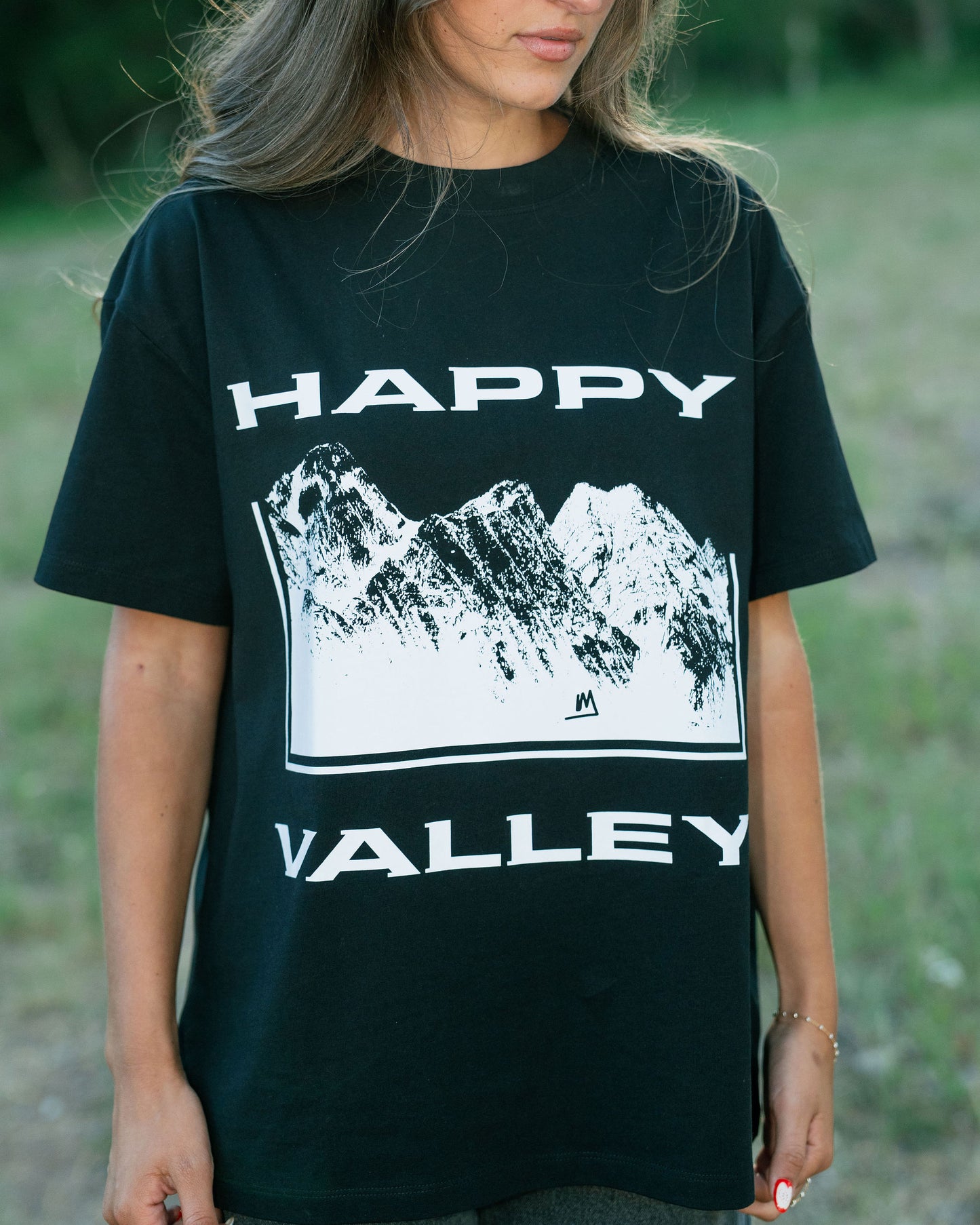 Happy Valley Oversized T-Shirt - BLACK